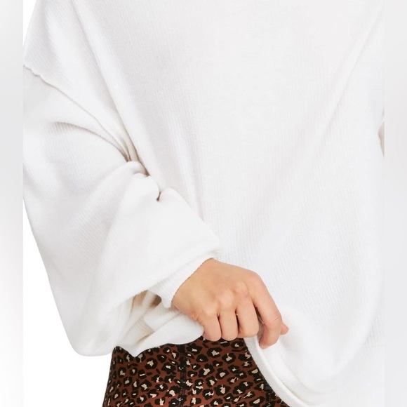 NEW Free People Main Squeeze Brushed Hacci Top White - Picture 11 of 12